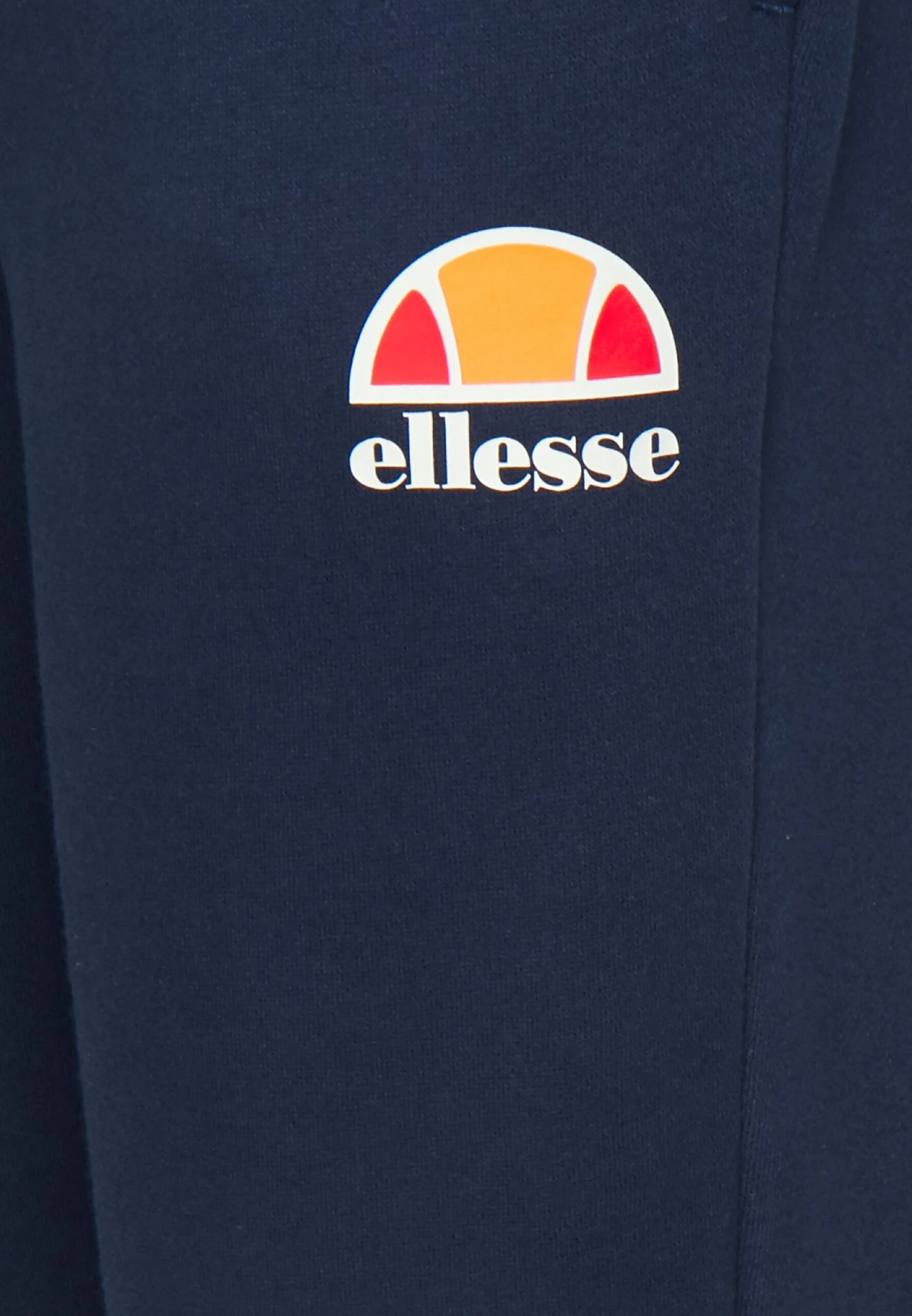 OvestPantaloni SportiviDress Blues Uomo Pantaloni EL922E00H-K11 Ellesse OvestPantaloni SportiviDress Blues Uomo Pantaloni EL922E00H-K11 -Ellesse f3f87b40a3d74acdb9575b3d77055942 scaled