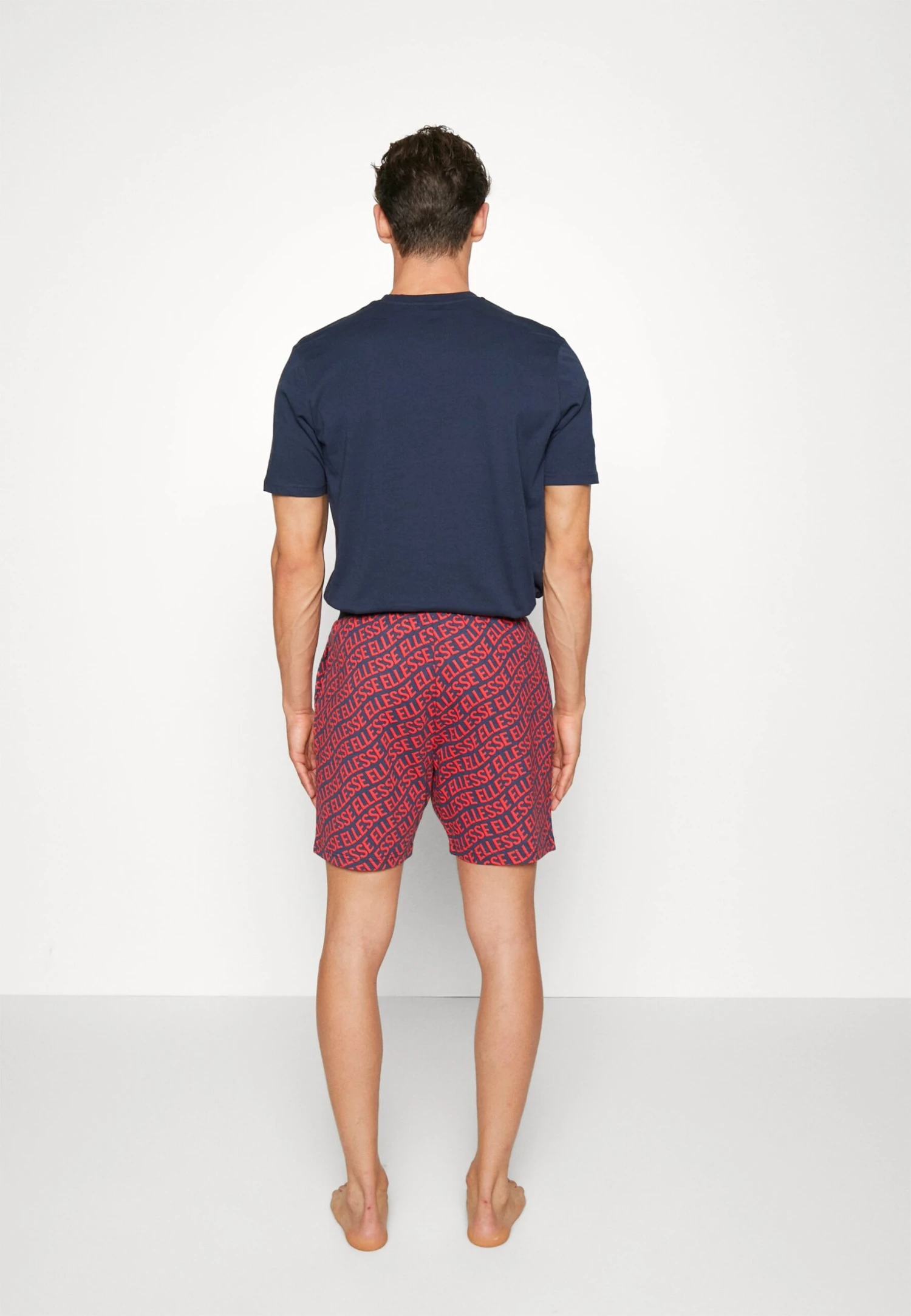 FrezoliPigiamaNavy Uomo Per la notte EL982M00J-K11 Ellesse FrezoliPigiamaNavy Uomo Per La Notte EL982M00J-K11 -Ellesse f5ba757508114bf191f787cafc5cacbe scaled