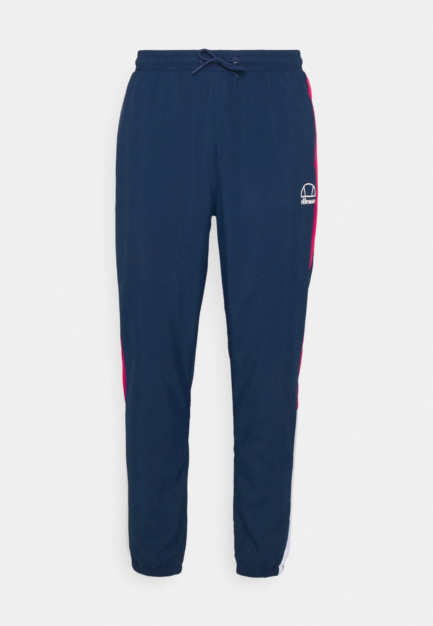 Esecuzione Track PantPantaloni SportiviDark Blue Uomo Abbigliamento EL942E04I-K11 Ellesse Esecuzione Track PantPantaloni SportiviDark Blue Uomo Abbigliamento EL942E04I-K11 -Ellesse f6df7d3cdc764b67a79b983f93f584d0 scaled